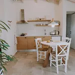 Eriel Boutique Aparthotel 4*
